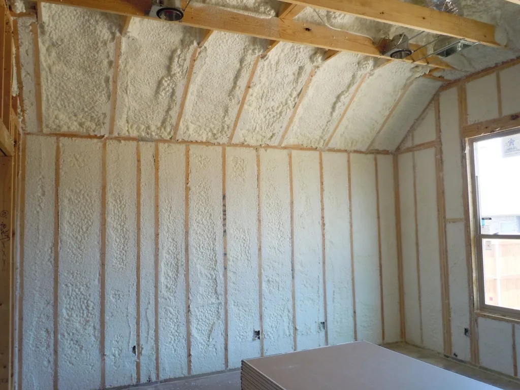 Closed-Cell Spray Foam Insulation